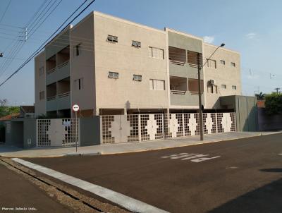 Apartamento para Locação, em Sertãozinho, bairro Edifício Liberdade, 2 dormitórios, 1 banheiro, 1 suíte, 1 vaga