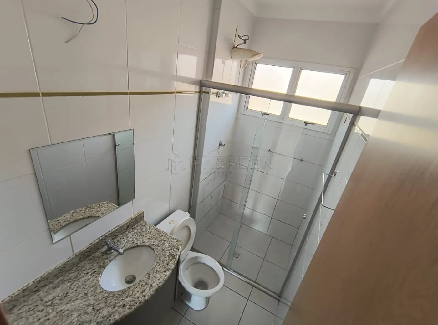 Alugar Casa / Condomínio em Sertãozinho R$ 1.500,00 - Foto 6