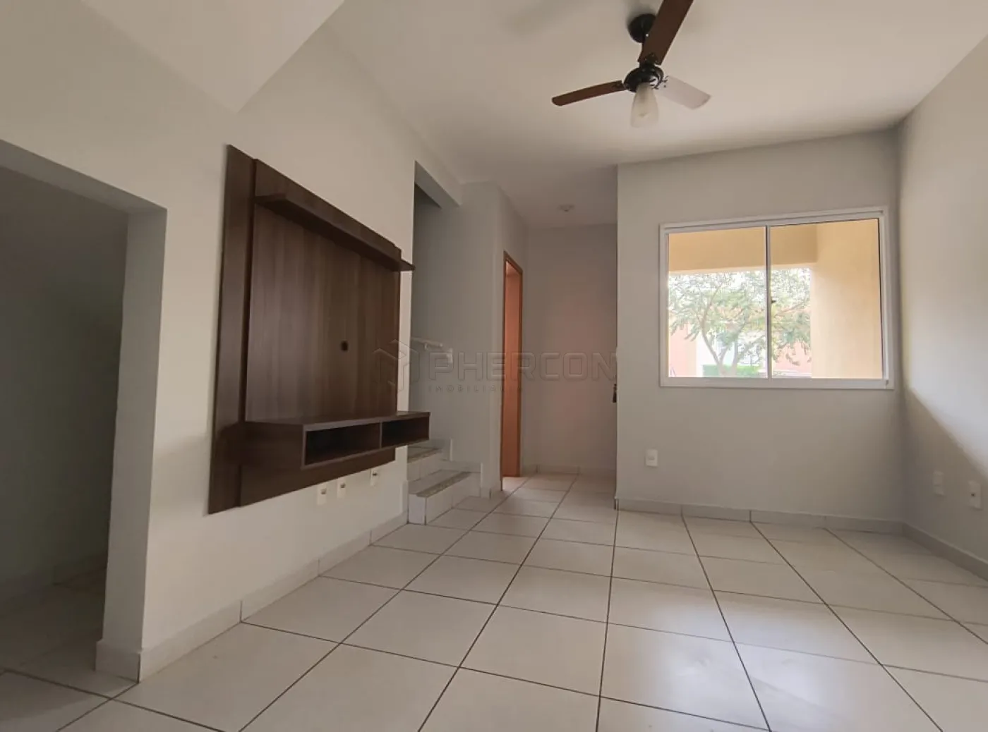 Alugar Casa / Condomínio em Sertãozinho R$ 1.400,00 - Foto 3