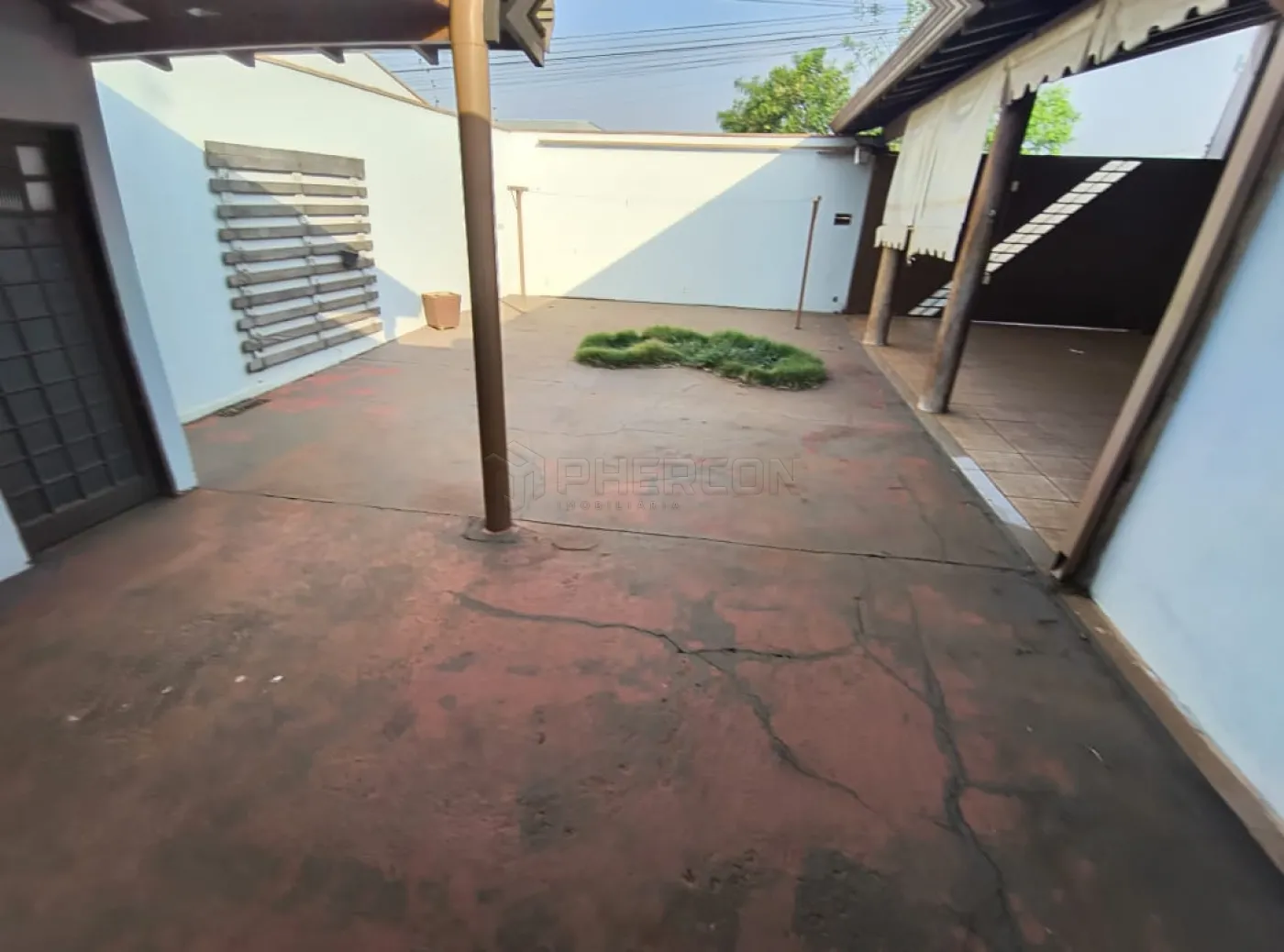 Alugar Casa / Padrão em Sertãozinho R$ 1.700,00 - Foto 3