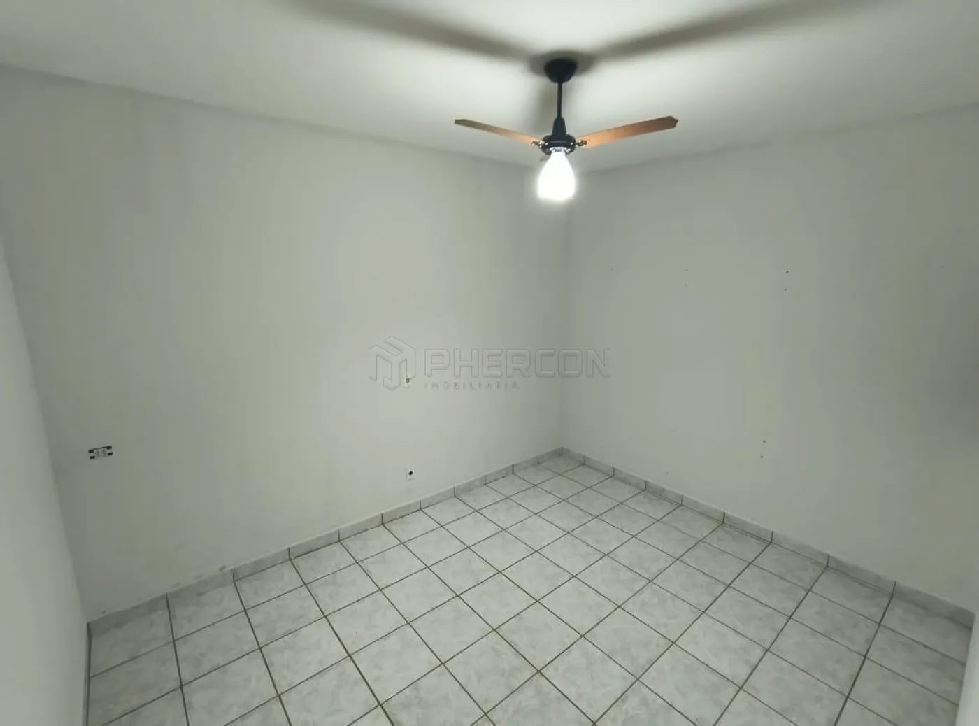 Alugar Casa / Padrão em Sertãozinho R$ 1.700,00 - Foto 9